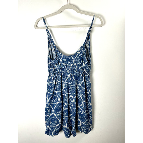 RVCA Soft Rayon Blue White Abstract Hippie Coastal Beachy Bohemian Short Romper - Picture 6 of 7